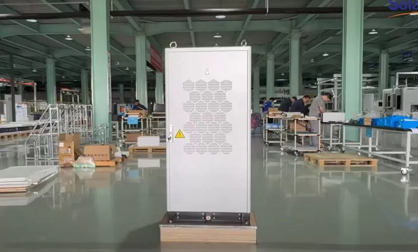 Split Mode of STS and Energy Storage Cabinets