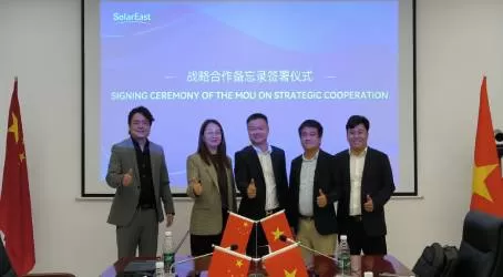 Warmly Welcome Vietnamese Customers on Their Visit to SolarEast BESS