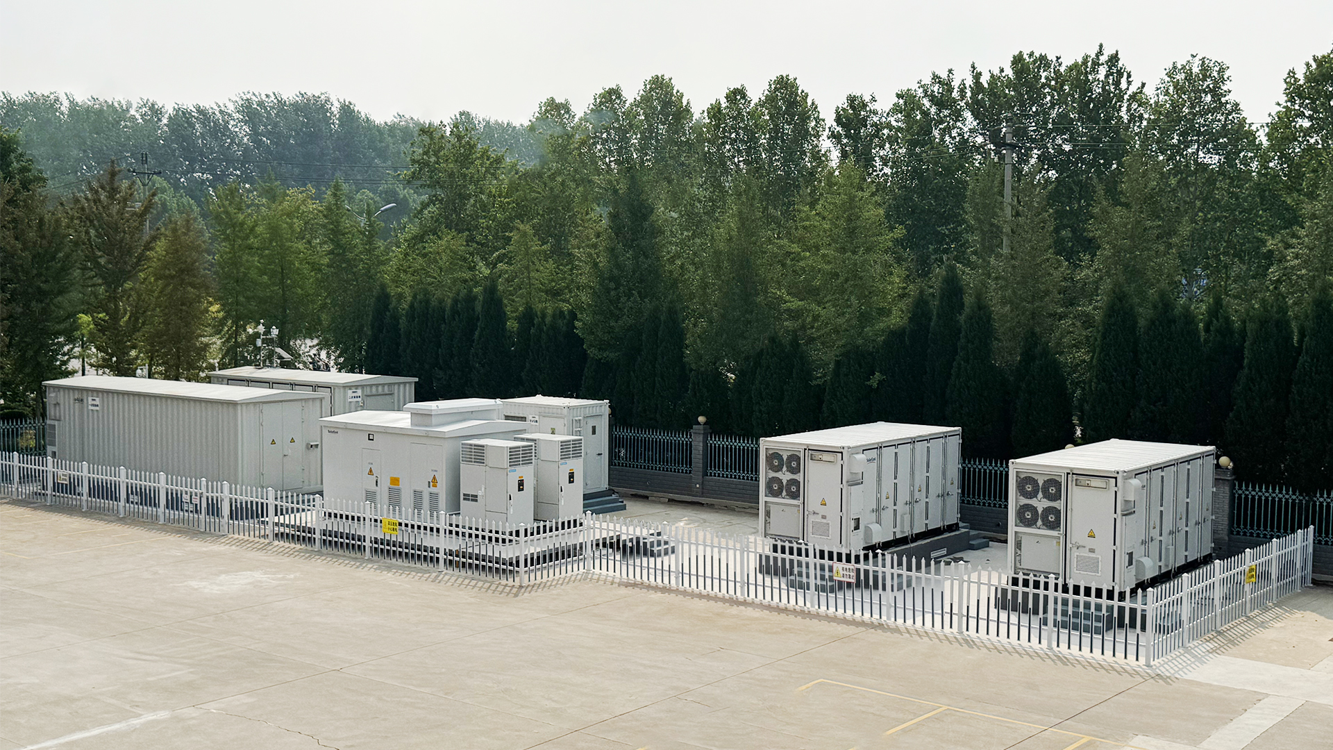 Integration of 5MW/10MWh Energy Storage Batteries with Solar Photovoltaic Systems